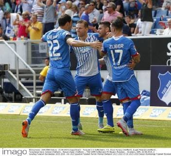 Torjubel 1:0 Hoffenheim, V.li. Kevin Kuranyi (Hoffenh) ,Eugen Polanski (Hoffenh) , Torschütze Kevin Volland (Hoffenh) , Steven Zuber (Hoffenh) ., TSG 1899 Hoffenheim-FC Bayern München. . Sinsheim, GER, 22.08.2015, 2. Spieltag Fussball-Bundesliga 2015-2016.