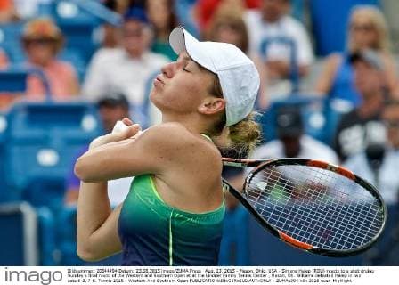 Aug. 23, 2015 - Mason, Ohio, USA - Simona Halep (ROU) reacts to a shot druing Sunday s final round of the Western and Southern Open at at the Lindner Family Tennis Center , Mason, Oh. Williams defeated Halep in two sets 6-3, 7-6. Tennis 2015 - Western And Southern Open - ZUMAs304
