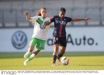 v.l. Tesse Wullaert (VfL Wolfsburg), Shirley Cruz-Trana (FC Paris Saint-Germain)