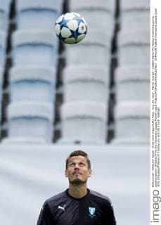 Aug. 24, 2015 - Malmö, Sverige - 150824 Malmö FFs Markus Rosenberg during practice session of Malmö FF for the Champions League Playoff match.  - ZUMAb138