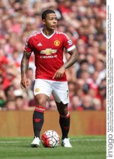 Memphis Depay of Manchester United ManU - Manchester United vs. Newcastle United - Barclay s Premier League - Old Trafford - Manchester - 22 08 2015 Pic Philip Oldham SportImage EDITORIAL USE ONLY. No use with unauthorised audio, video, data, fixture lists, club league logos or live services. Online in-match use limited to 120 images, no video emulation. No use in betting, games or single club league player publications.