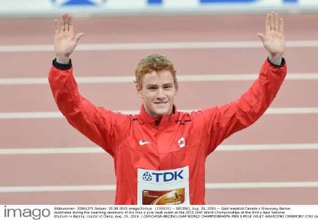(150825) -- BEIJING, Aug. 25, 2015 -- Gold medalist Canada s Shawnacy Barber celebrates during the awarding ceremony of the men s pole vault event at the 2015 IAAF World Championships at the Bird s Nest National Stadium in Beijing, capital of China, Aug. 25, 2015. ) (SP)CHINA-BEIJING-IAAF WORLD CHAMPIONSHIPS-MEN S POLE VAULT AWARDING CEREMONY (CN) LixWen 