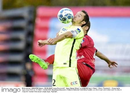 Jessy Benet (Dijon) vs LEJEUNE Kevin (Metz) - Dijon, Frankreich - Coupe de la ligue, Dijon FCO vs. FC Metz - 25 08 2015 JBAutissier Panoramic 