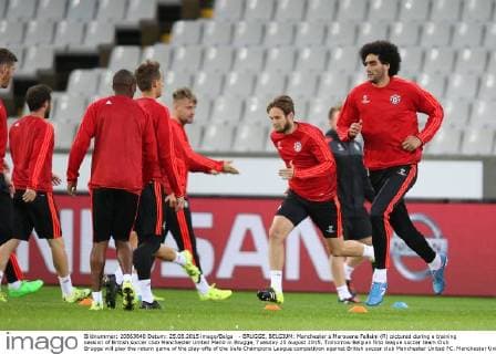 - BRUGGE, BELGIUM: Manchester s Marouane Fellaini (R) pictured during a training session of British soccer club Manchester United ManU in Brugge, Tuesday 25 August 2015. Tomorrow Belgian first league soccer team Club Brugge will play the return game of the play-offs of the Uefa Champions League competition against British soccer club Manchester United FC. Manchester United won the first leg 3-1. BRUNOxFAHY  x04687036x