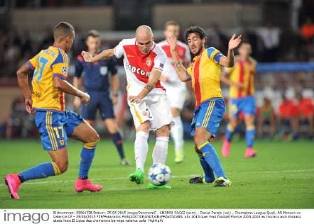 ANDREA RAGGI (asm) - Daniel Parejo (val) - Champions League Quali, AS Monaco vs. Valencia CF - 25 08 2015 FEP Panoramic 