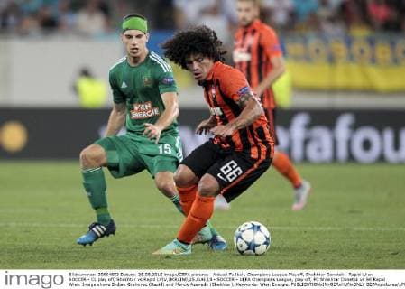 Aktuell Fußball, Champions League Playoff, Shakhtar Donetsk - Rapid Wien SOCCER - CL play off, Shakhtar vs Rapid LVIV,UKRAINE,25.AUG.15 - SOCCER - UEFA Champions League, play off, FC Shakhtar Donetsk vs SK Rapid Wien. Image shows Srdjan Grahovac (Rapid) and Marcio Azevedo (Shakhtar). Keywords: Wien Energie. GEPAxpictures xPhilippxBrem
