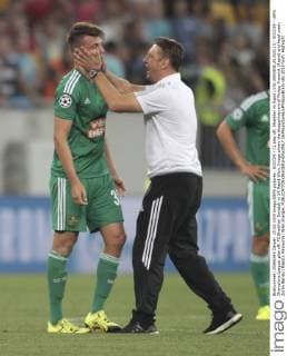 SOCCER - CL play off, Shakhtar vs Rapid LVIV,UKRAINE,25.AUG.15 - SOCCER - UEFA Champions League, play off, FC Shakhtar Donetsk vs SK Rapid Wien. Image shows the disappointment of Philipp Prosenik (Rapid) and head coach Zoran Barisic (Rapid). Keywords: Wien Energie. GEPAxpictures xPhilippxBrem