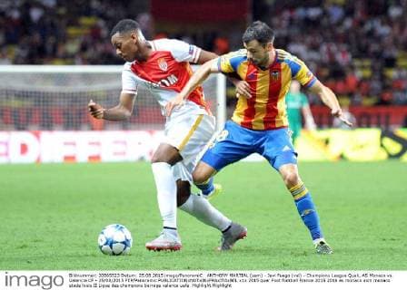 ANTHONY MARTIAL (asm) - Javi Fuego (val) - Champions League Quali, AS Monaco vs. Valencia CF - 25 08 2015 FEP Panoramic 