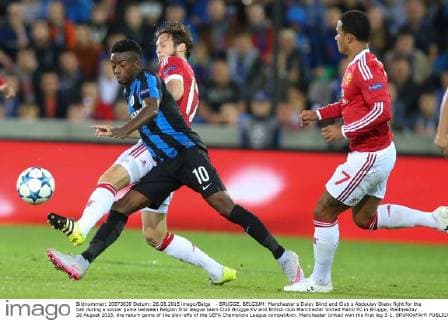 - BRUGGE, BELGIUM: Manchester s Daley Blind and Club s Abdoulay Diaby fight for the ball during a soccer game between Belgian first league team Club Brugge KV and British club Manchester United ManU FC in Brugge, Wednesday 26 August 2015, the return game of the play-offs of the UEFA Champions League competition. Manchester United won the first leg 3-1. BRUNOxFAHY  x04687499x