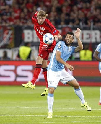Christoph Kramer (Bayer 04 Leverkusen) (L) against Mauricio (Lazio Rom) during the Championsleague Qualification between Bayer 04 Leverkusen and Lazio Rom, Bayarena in Leverkusen on August 26., 2015. Bayer 04 Leverkusen vs. Lazi Rom in der Qualifikation der Champions League der Saison 2015 2016 am 26. August 2015.