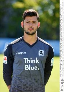 25.08.2015, 2.Fussball Bundesliga 2015 2016: TSV 1860 München, Offizieller Fototermin an der Grünwalderstrasse. Torwart Michael Netolitzky (TSV 1860 München) 
