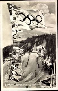 Garmisch Partenkirchen, Olympia Sprungschanze, Länderfahnen !AUFNAHMEDATUM GESCHÄTZT!