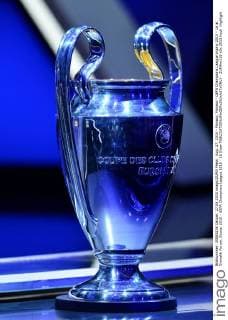Aug. 27, 2015 - Monaco, Monaco - UEFA Champions League trophy 2015 - 16 at Grimaldi Forum. Soccer 2015 - UEFA Champions League 2015 - 16 Draw  - ZUMAm119