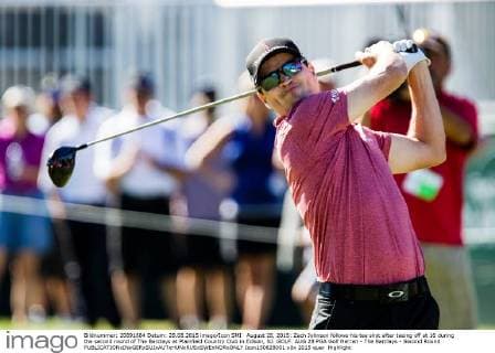 August 28, 2015: Zach Johnson follows his tee shot after teeing off at 16 during the second round of The Barclays at Plainfield Country Club in Edison, NJ. GOLF: AUG 28 PGA Golf Herren - The Barclays - Second Round Icon150828001 EDITORIAL USE ONLY