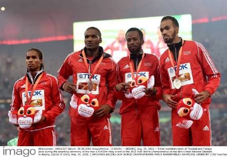 (150830) -- BEIJING, Aug. 30, 2015 -- Silver medalists team of Trinidad and Tobago pose during the awarding ceremony of the men s 4x400m relay event at the 2015 IAAF World Championships at the Bird s Nest National Stadium in Beijing, capital of China, Aug. 30, 2015. ) (SP)CHINA-BEIJING-IAAF WORLD CHAMPIONSHIPS-MEN S 4X400M RELAY AWARDING CEREMONY (CN) YuexYuewei 