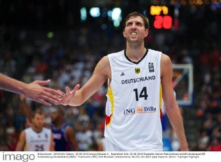 Basketball Köln 30.08.2015 Deutsche Herren Nationalmannschaft Länderspiel EM Vorbereitung Deutschland (GER) - Frankreich (FRA) Dirk Nowitzki (Deutschland, No.14)