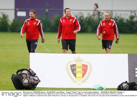 Aktuell Fußball, Training Nationalteam Belgien - BRUSSELS, BELGIUM: Belgium s assistant coach Vital Borkelmans, Belgium s head coach Marc Wilmots and Belgium s physical trainer Mario Innaurato arrive for a training session of Belgian national soccer team Red Devils, Monday 31 August 2015, in Brussels. Red Devils will play Euro 2016 qualification games against Bosnia and Cyprus. BRUNOxFAHY  x04691039x