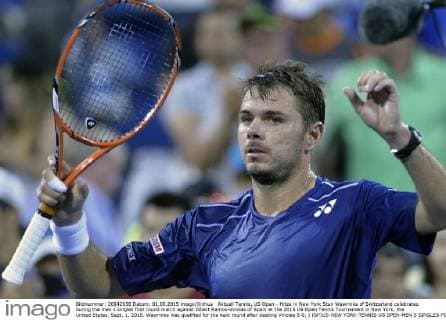 Aktuell Tennis, US Open - Hitze in New York Stan Wawrinka of Switzerland celebrates during the men s singles first round match against Albert Ramos-Vinolas of Spain at the 2015 US Open Tennis Tournament in New York, the United States, Sept. 1, 2015. Wawrinka was qualified for the next round after beating Vinolas 3-0. ) (SP)US-NEW YORK-TENNIS-US OPEN-MEN S SINGLES-FIRST ROUND WangxLei 