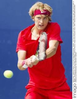 TENNIS - ATP Tennis Herren US Open 2015 NEW YORK CITY,NEW YORK,USA,01.SEP.15 - TENNIS - ATP World Tour, US Open 2015, Grand Slam, Flushing Meadows. Image shows Alexander Zverev (GER). GEPAxpictures xMatthiasxHauer