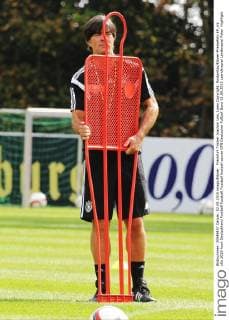 Frankfurt Trainer Joachim Löw, Loew Copyright: Roskaritzx Eibner-Pressefoto EP_rrz