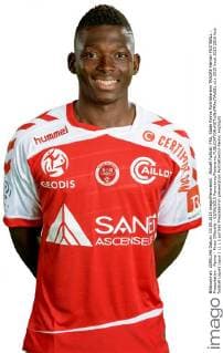 Aktuell Fußball, FRA, Stade Reims Porträttermin TRAORE Hamari FOOTBALL : Presentation - Reims - Photo Officielle - 03 09 2015 Panoramic Panoramic 