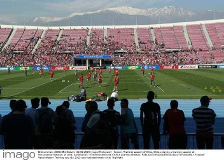 Soccer, Trainnig session of Chile. Chile s during a trainnig session at Monumental Stadium of chile. 02 09 2015 - Entrenamiento de Chile a puertas abiertas. 