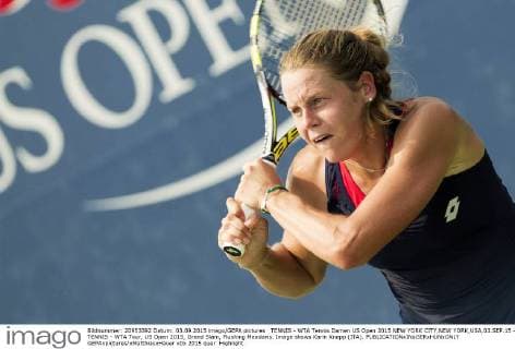 TENNIS - WTA Tennis Damen US Open 2015 NEW YORK CITY,NEW YORK,USA,03.SEP.15 - TENNIS - WTA Tour, US Open 2015, Grand Slam, Flushing Meadows. Image shows Karin Knapp (ITA). GEPAxpictures xMatthiasxHauer
