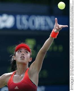 (150904) -- NEW YORK, Sept. 3, 2015 -- Wang Qiang of China serves to Barbora Strycova of the Czech Republic during their women s singles second round match at the 2015 US Open Tennis Tournament in New York, the United States, Sept. 3, 2015. Wang lost the match 1-2. ) (SP)US-NEW YORK-TENNIS-US OPEN-WOMEN S SINGLES-SECOND ROUND QinxLang 