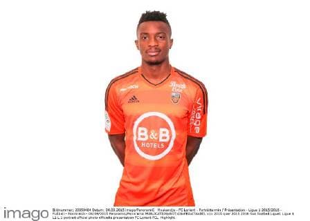 Moukandjo - FC Lorient - Porträttermin Präsentation - Ligue 1 2015 2016 - Fußball - Frankreich - 04 09 2015 Panoramic Panoramic 