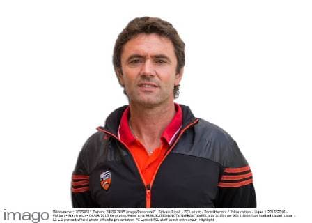 Sylvain Ripoll - FC Lorient - Porträttermin Präsentation - Ligue 1 2015 2016 - Fußball - Frankreich - 04 09 2015 Panoramic Panoramic 