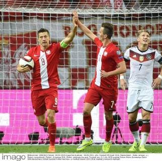 04.09.2015, xjhx, Fussball EM Quali 2016, Deutschland - Polen, emspor, v.l. Robert Lewandowski (Polen), Arkadiusz Milik (Polen) celebrate the goal, Torjubel zum 2:1