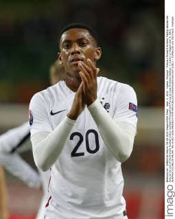 Sept. 4, 2015 - Lisbon, Portugal - France s forward Anthony Martial salutes the fans at the end of the friendly football match between Portugal and France at Jose Alvalade Stadium in Lisbon on September 4, 2015. NURPHOTO CARLOS PALMA. FBL-EURO-2016-FRIENDLY-POR-FRA  - ZUMAn230