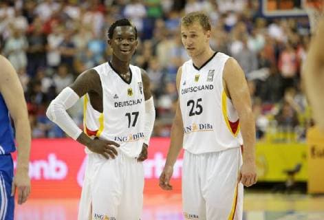 Dennis Schröder, Anton Gavel Bundesrepublik Deutschland , Länderspiel EM-Vorrunde in Berlin vs. Island