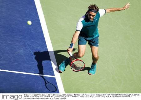 TENNIS - ATP Tennis Herren US Open 2015 NEW YORK CITY,NEW YORK,USA,05.SEP.15 - TENNIS - ATP World Tour, US Open 2015, Grand Slam, Flushing Meadows. Image shows Roger Federer (SUI). GEPAxpictures xMatthiasxHauer