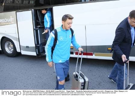 Mesut Oezil - Deutsche Nationalmannschaft kommt in Glasgow an, Hilton Glasgow