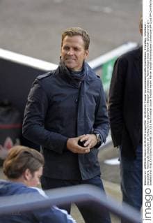 06.09.2015, Fussball Europameisterschafts-Qualifikation, 8.Spieltag, Schottland - Deutschland, Training der Deutschen am Vortag im Hampden Park in Glasgow (Schottland). Teammanager Oliver Bierhoff (Deutschland) am Spielfeldrand. 
