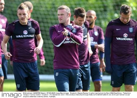 England s Wayne Rooney in action during training Euro 2016 Qualifying - Tottenham Hotspur Training Centre - England - 7th September 2015 - Picture David Klein Sportimage EDITORIAL USE ONLY. No use with unauthorised audio, video, data, fixture lists, club league logos or live services. Online in-match use limited to 120 images, no video emulation. No use in betting, games or single club league player publications.