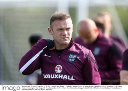 England s Wayne Rooney in action during training Euro 2016 Qualifying - Tottenham Hotspur Training Centre - England - 7th September 2015 - Picture David Klein Sportimage EDITORIAL USE ONLY. No use with unauthorised audio, video, data, fixture lists, club league logos or live services. Online in-match use limited to 120 images, no video emulation. No use in betting, games or single club league player publications.