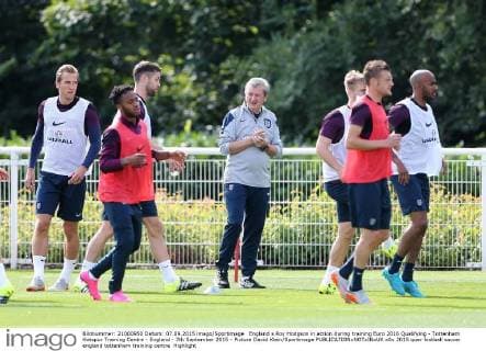 England s Roy Hodgson in action during training Euro 2016 Qualifying - Tottenham Hotspur Training Centre - England - 7th September 2015 - Picture David Klein Sportimage EDITORIAL USE ONLY. No use with unauthorised audio, video, data, fixture lists, club league logos or live services. Online in-match use limited to 120 images, no video emulation. No use in betting, games or single club league player publications.