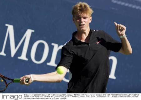 TENNIS - ATP Tennis Herren US Open 2015 NEW YORK CITY,NEW YORK,USA,07.SEP.15 - TENNIS - ATP World Tour, US Open 2015, Grand Slam, Flushing Meadows, juniors. Image shows Louis Wessels (GER). GEPAxpictures xMatthiasxHauer