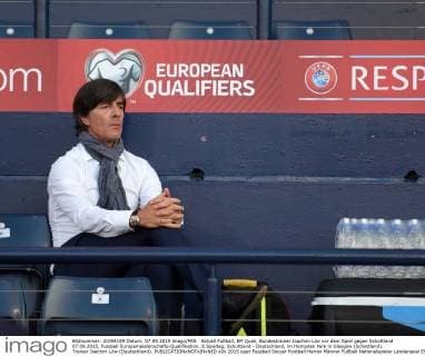 Aktuell Fußball, EM Quali, Bundestrainer Joachim Löw vor dem Spiel gegen Schottland 07.09.2015, Fussball Europameisterschafts-Qualifikation, 8.Spieltag, Schottland - Deutschland, im Hampden Park in Glasgow (Schottland). Trainer Joachim Löw (Deutschland). 