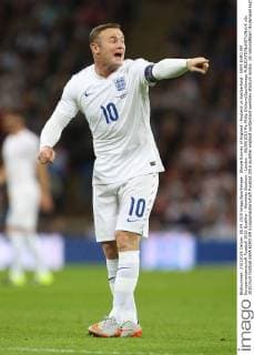 Wayne Rooney of England - England vs Switzerland - UEFA EURO EM Europameisterschaft Fussball 2016 Qualifier - Wembley Stadium - London - 08 09 2015 Pic Philip Oldham SportImage EDITORIAL USE ONLY. No use with unauthorised audio, video, data, fixture lists, club league logos or live services. Online in-match use limited to 120 images, no video emulation. No use in betting, games or single club league player publications.