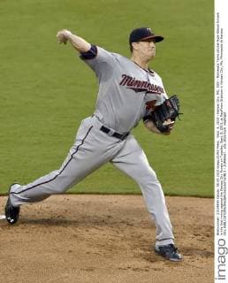 Sept. 8, 2015 - Kansas City, MO, USA - Minnesota Twins pitcher Kyle Gibson throws in the first inning against the Kansas City Royals on Tuesday, Sept. 8, 2015, at Kauffman Stadium in Kansas City, Mo. Minnesota at Kansas City - ZUMAm67_