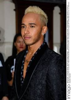 . 08 09 2015. Royal Opera House London, United Kingdom. Lewis Hamilton arrives at the GQ Men of the Year Awards 2015.  xChrisxJosephx xixImagesx IIM-10970-0016