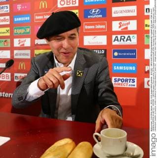 SOCCER - UEFA EURO EM Europameisterschaft Fussball 2016 quali, SWE vs AUT VIENNA,AUSTRIA,09.SEP.15 - SOCCER - UEFA European Championship EM Europameisterschaft 2016, European Qualifiers, OEFB international match Länderspiel Sweden vs Austria, press conference PK Pressekonferenz of team AUT. Image shows head coach Marcel Koller (AUT). GEPAxpictures xChristianxOrt
