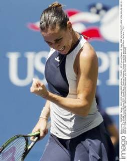 TENNIS - WTA Tennis Damen US Open 2015 NEW YORK CITY,NEW YORK,USA,09.SEP.15 - TENNIS - WTA World Tour, US Open 2015, Grand Slam, Flushing Meadows. Image shows the rejoicing of Flavia Pennetta (ITA). GEPAxpictures xMatthiasxHauer