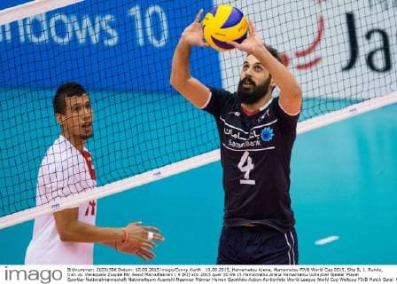 10.09.2015, Hamamatsu Arena, Hamamatsu FIVB World Cup 2015, Site B, 1. Runde, Iran vs. Venezuela Zuspiel Mir Saeid Marouflakrani ( 4 IRI)