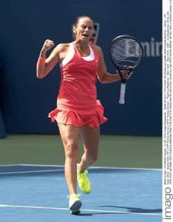Roberta Vinci (ITA) macht die Faust und jubelt,Jubel,Freude,Emotion, Tennis - US Open 2015 - Grand Slam ITF ATP Tennis Herren WTA Tennis Damen - Flushing Meadows - New York - New York - USA - 11 September 2015.
