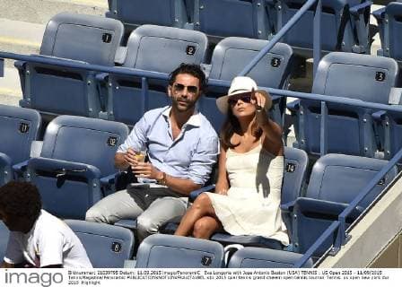 Eva Longoria with Jose Antonio Baston (USA) TENNIS : US Open 2015 - 11 09 2015 TennisMagazine Panoramic 