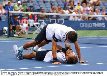 Pierre Hugues Herbert (FRA) Nicolas Mahut (FRA) holen den Doppel-Sieg TENNIS : US Open 2015 - 12 09 2015 TennisMagazine Panoramic 